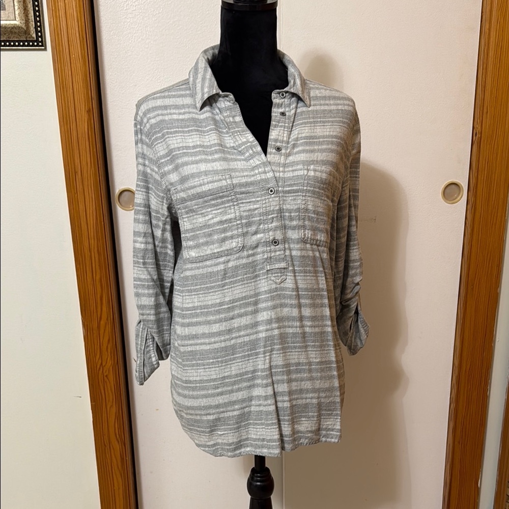 Lou & Grey Gray Button Down Polo Shirt